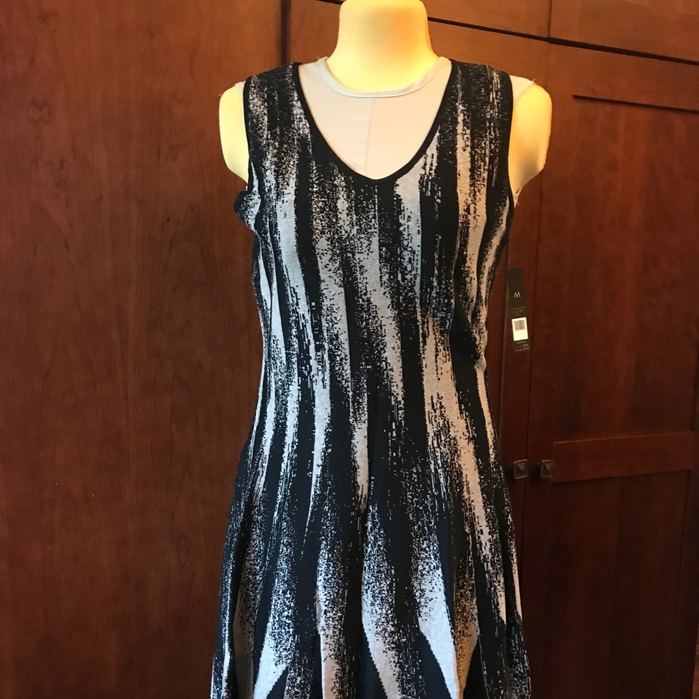 NWT Nick + Zoe fit and flare knit dress